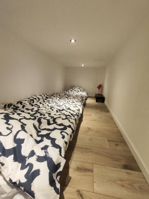 Grand Volume Calme Centre-Ville Tan1 Cambrai Luaran gambar